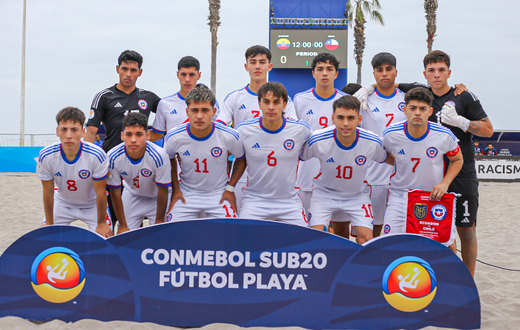 Chile clasificó entre los cuatro mejores del Sudamericano Sub 20 de fútbol playa - Radio Agricultura