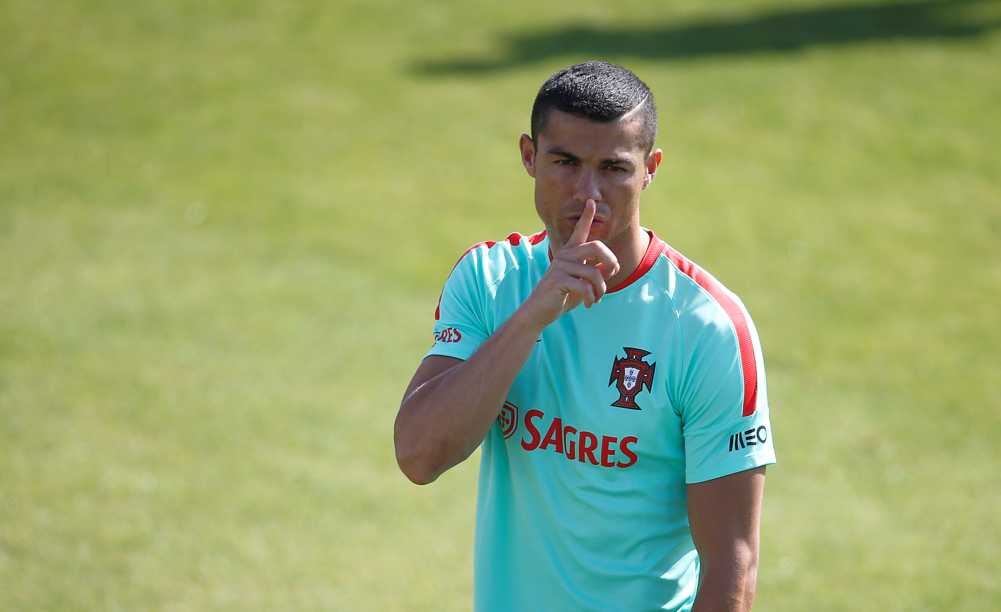 Cristiano Ronaldo le dijo a sus compañeros de seleccion que no seguira en el Real Madrid la proxima temporada