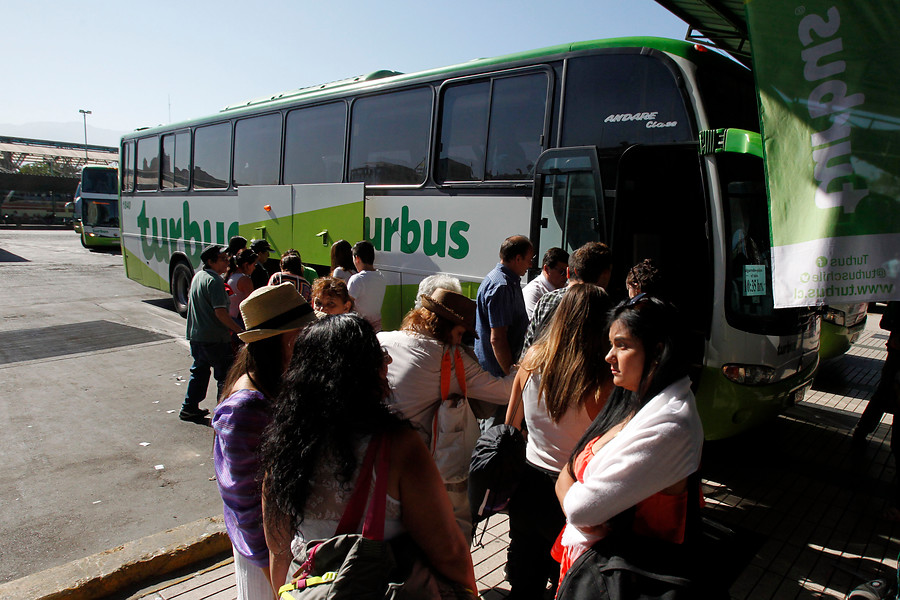 Contactan a 30 de 31 pasajeros de Tur Bus por posible brote de meningitis