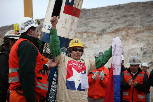 Gobierno y Sebastián Piñera se pelean mejoría de minero de "Los 33"