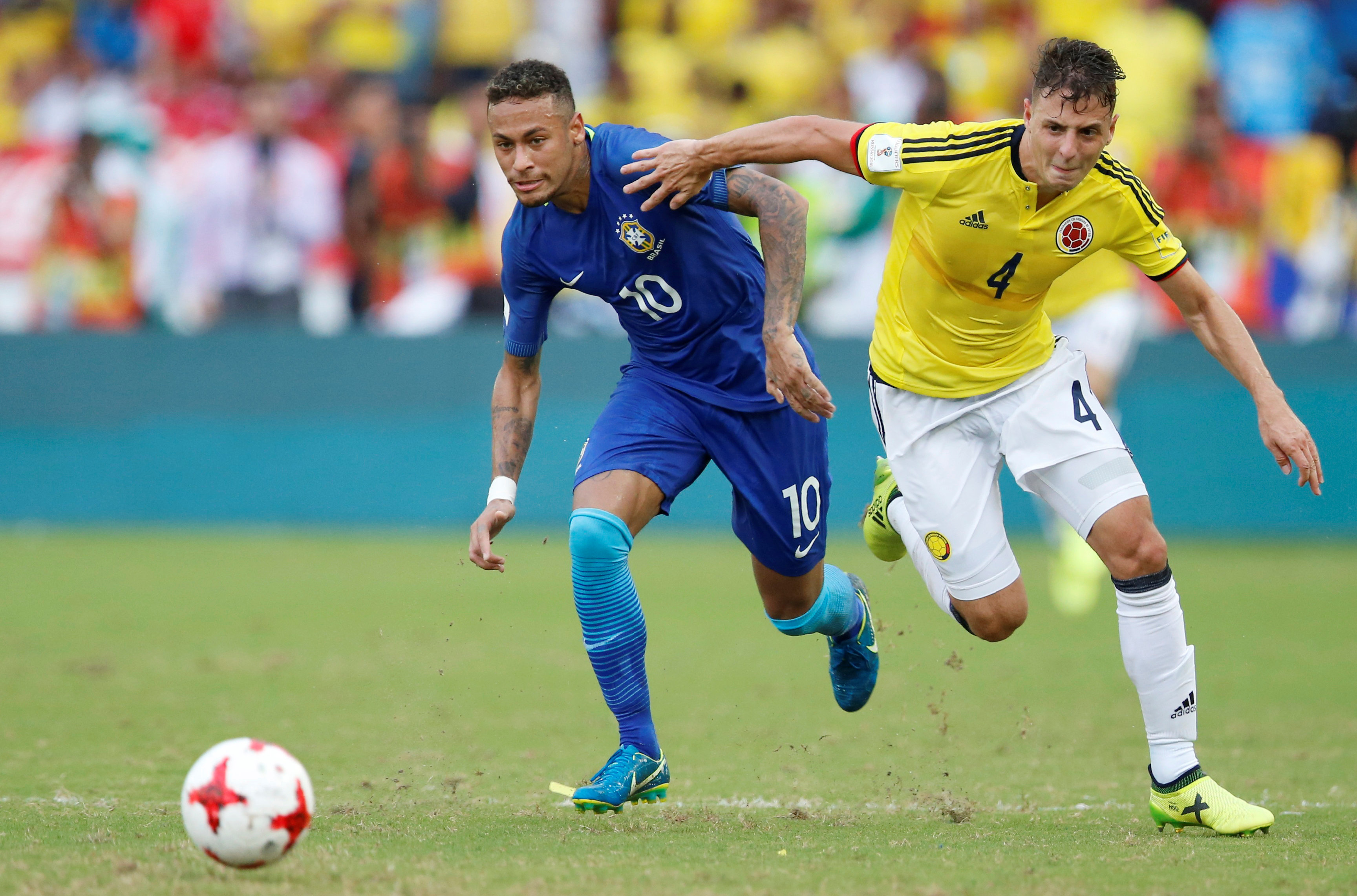 [VIDEOS] Brasil mantiene su racha invicta tras empate ante Colombia en Barranquilla