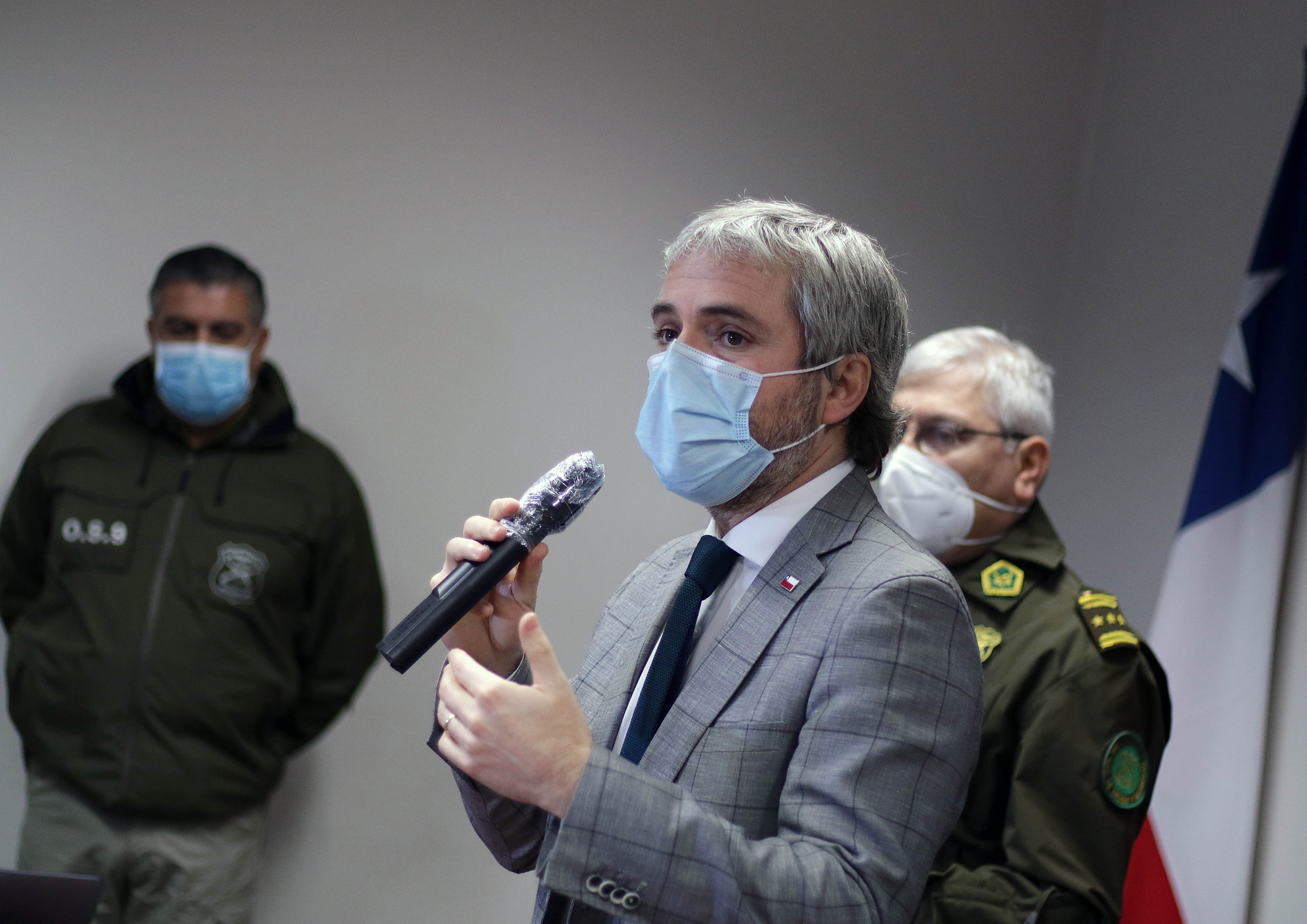 Ministro Del Interior Se Refirió A Carabineros Que No Fueron Atendidos En Hospital De Melipilla