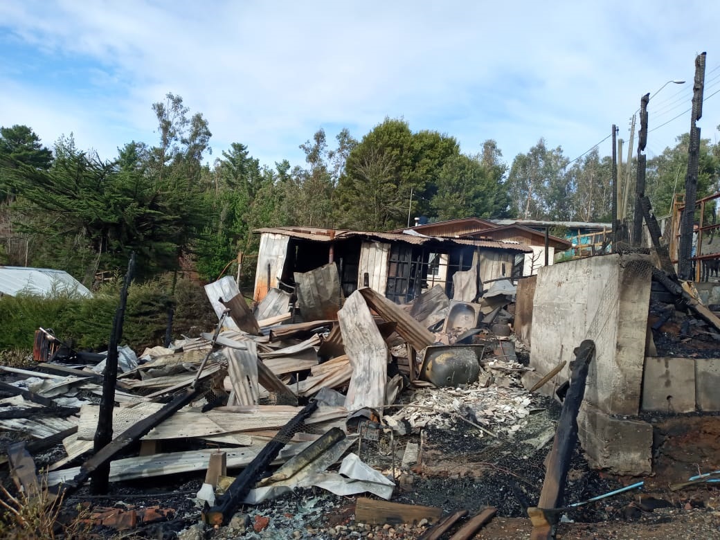 Arauco: Ataque Incendiario En Una Vivienda De Tirúa