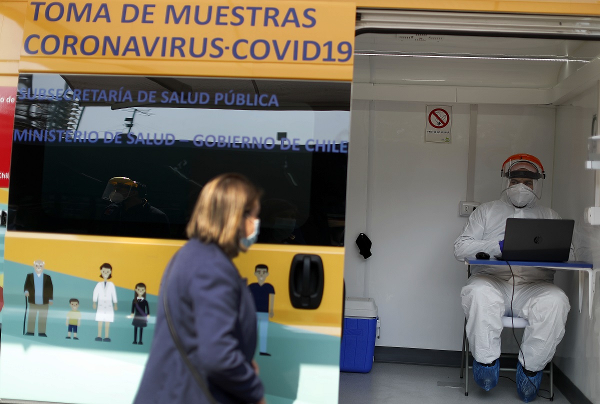 Autoridades Encabezan Operativo Mvil De Testeo Pcr Gratuito En El Terminal De Buses