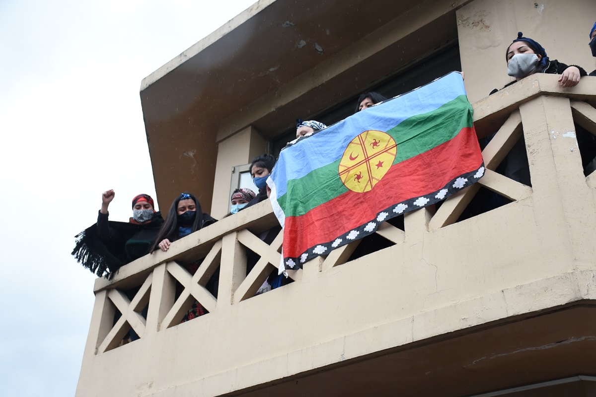 Temuco: Toma En Radio Biobío Pidiendo Libertad A Presos Políticos Mapuche
