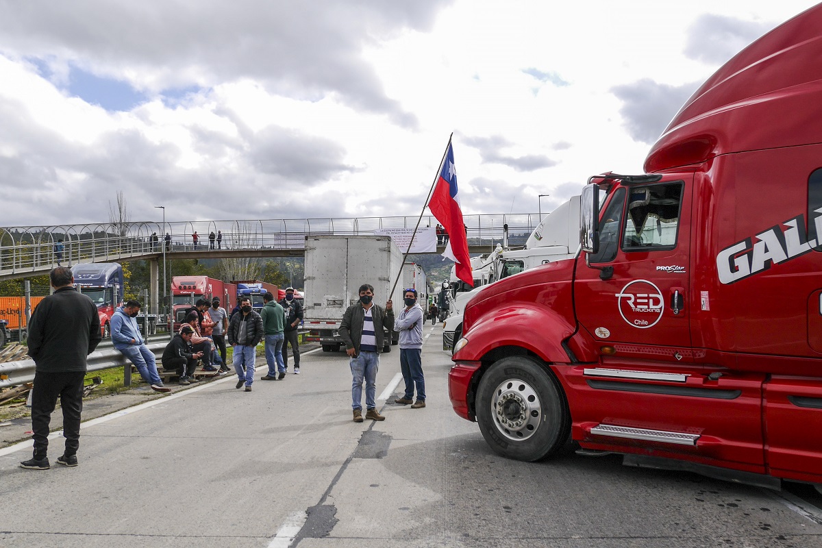 Valparaiso: Camioneros Mantienen Tomara Ruta 68 Durante Paro Nacional