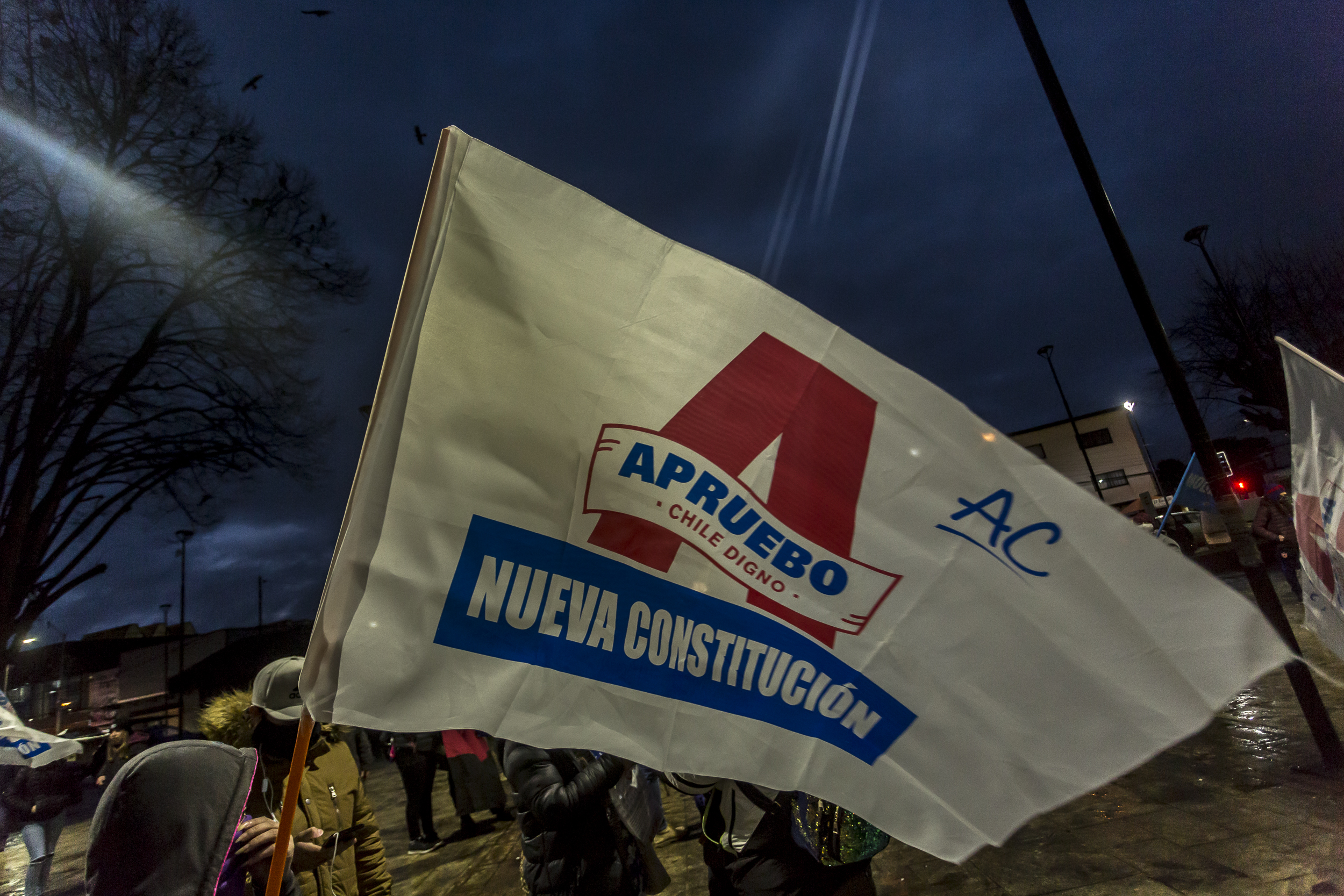Osorno : Banderazo Por El Apruebo