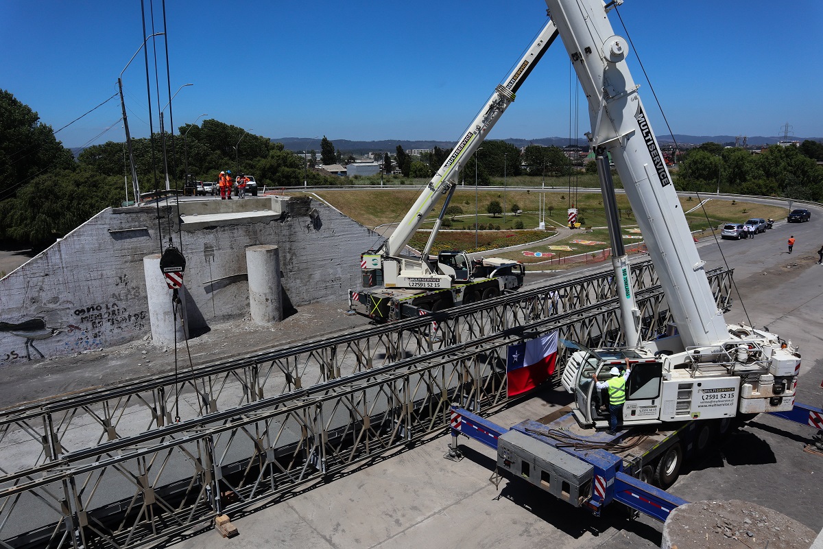 Talcahuano: Instalacion Puente De Mecano Perales Talcahuano