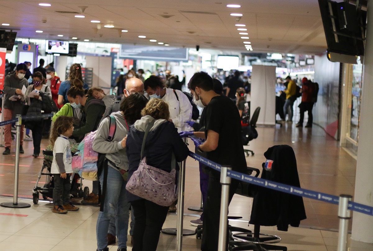 Ministros De Economía Y Transportes Visitaron Aeropuerto Para Referirse A Apertura De Fronteras áreas