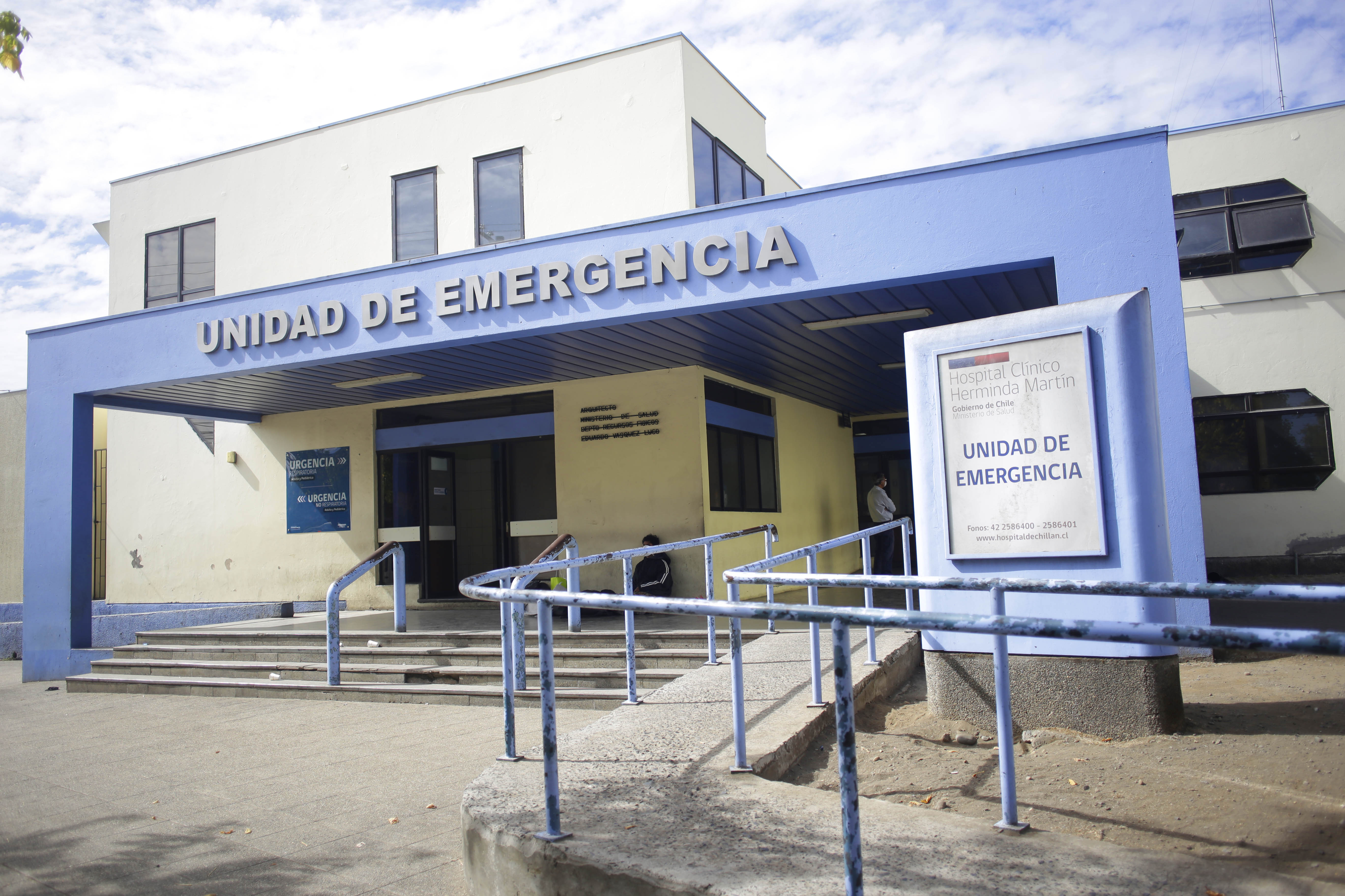 Chillan: Chino Positivo Se Desmaya Al Ingresar Al Hospital
