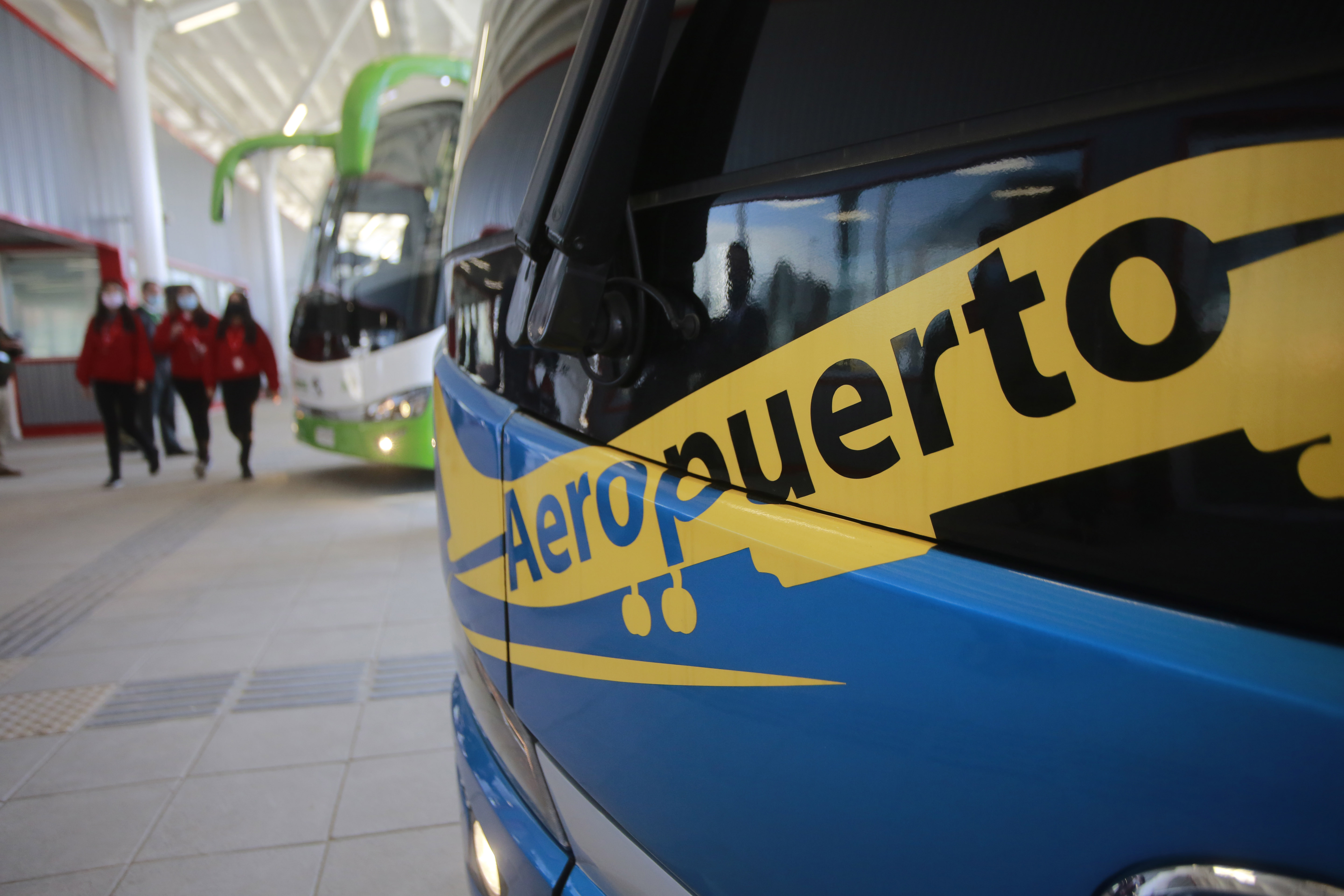 Inician Operación De Nueva Flota De Buses Eléctricos En Aeropuerto Amb