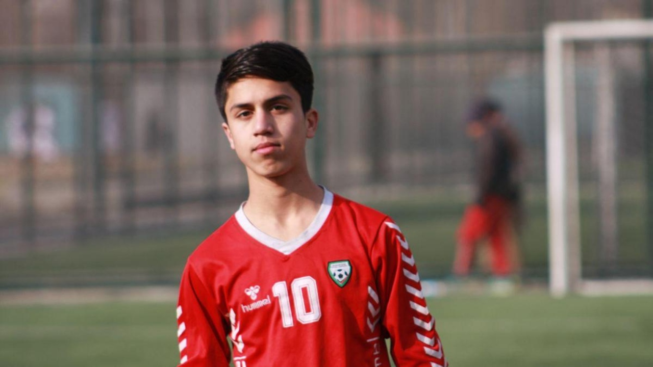Muere Zaki Anvari Futbolista Afgano Que Intentaba Huir Del Regimen Taliban