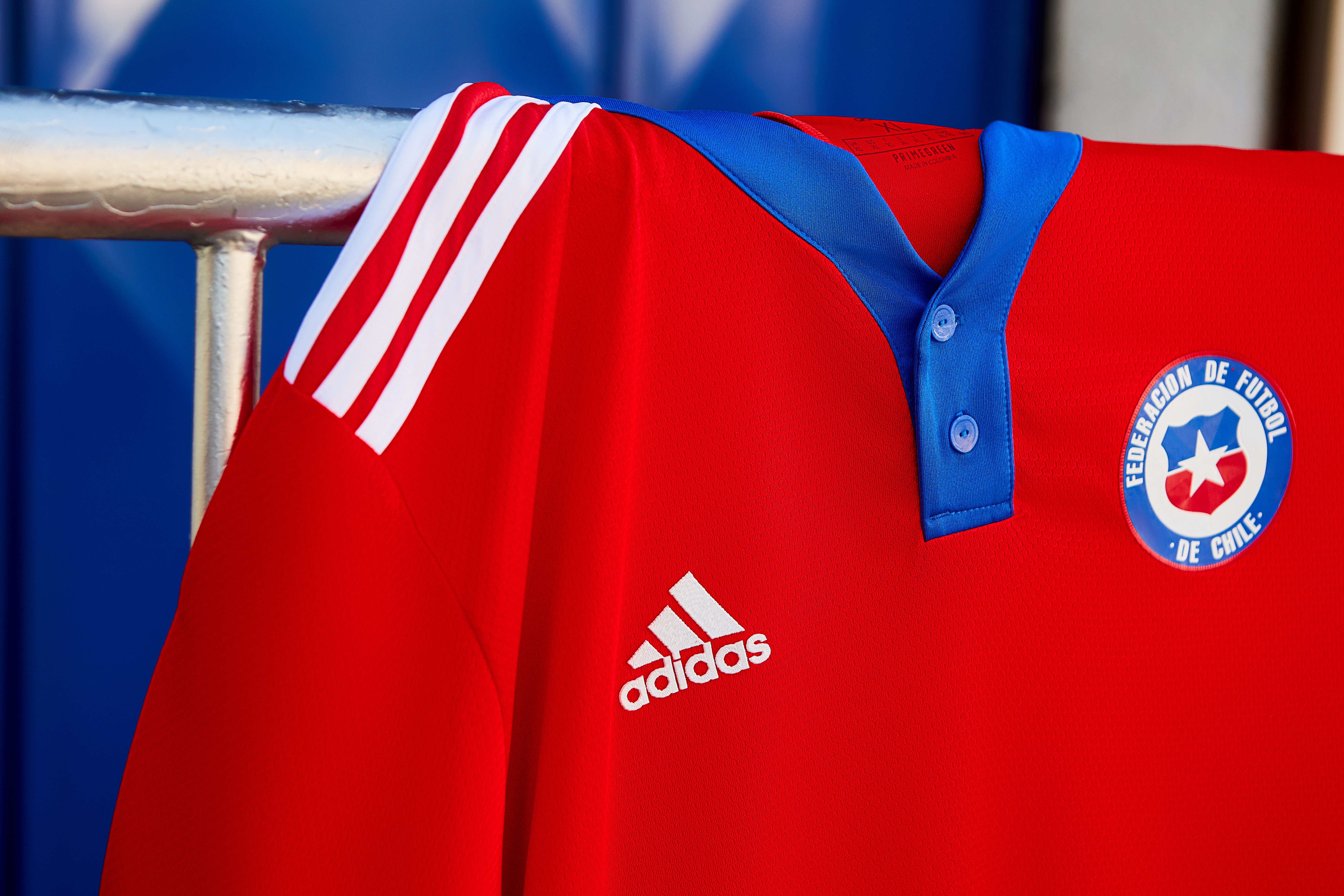 Adidas Nueva Camiseta De La Roja 3