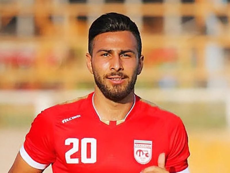 Amir Nasr-Azadani, futbolista iraní condenado a muerte.