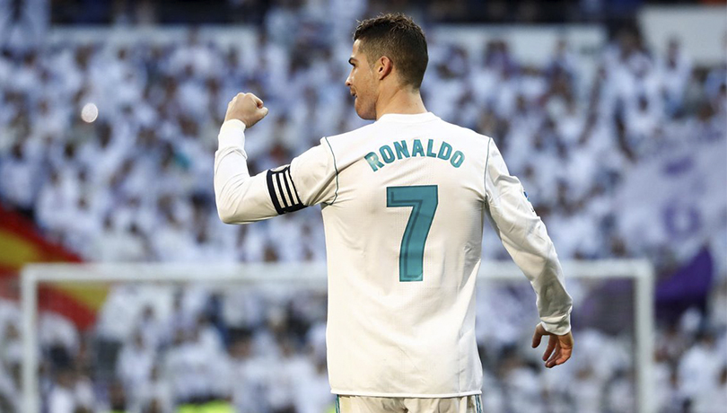 Cristiano Ronaldo con la camiseta del Real Madrid.