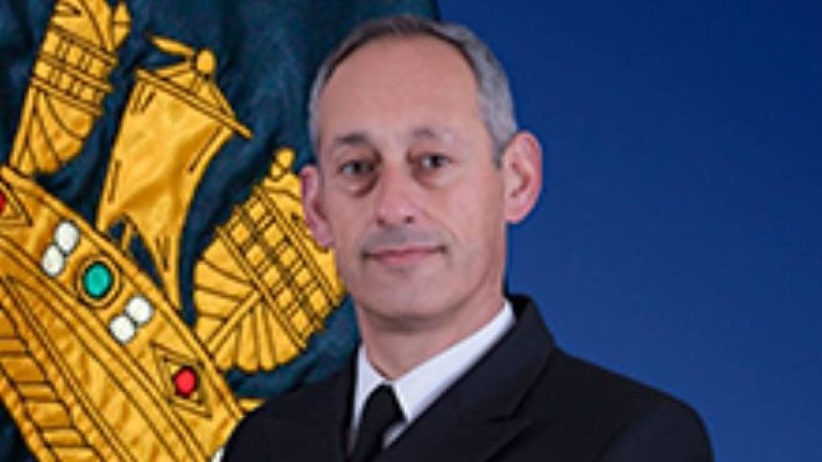 El Gobierno nombró como Jefe de la Defensa Nacional al Almirante René Rojas, esto tras la declaración de Estado de Catástrofe por el incendio en Viña del Mar.