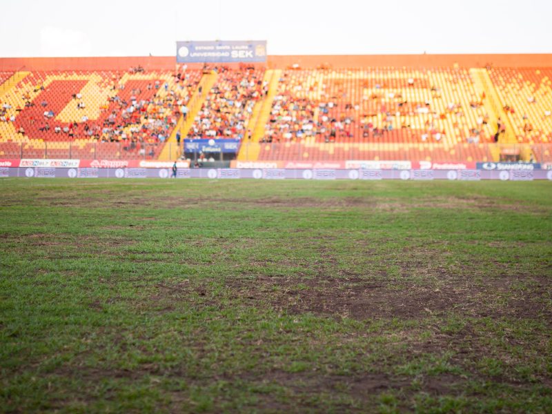 Estadio Santa Laura no se utilizará hasta marzo.