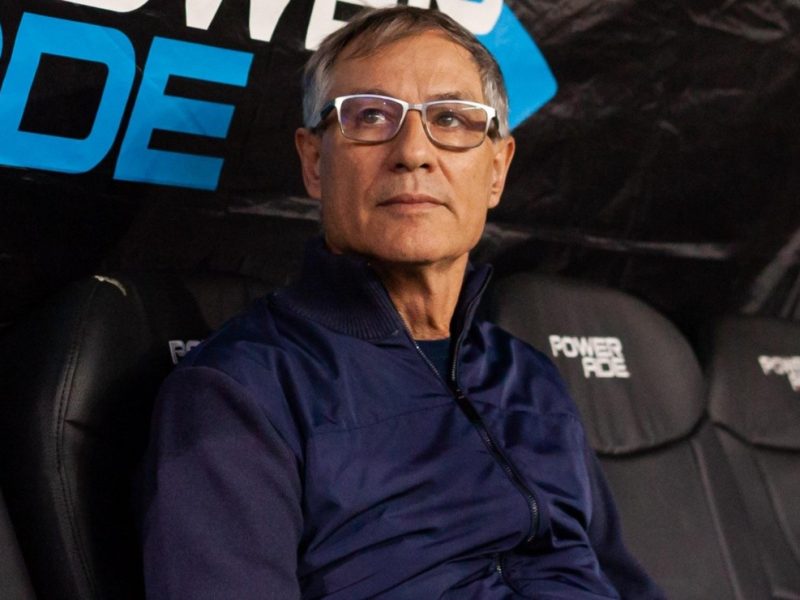 Ariel Holan se refirió a la "merecida" derrota en Copa Sudamericana