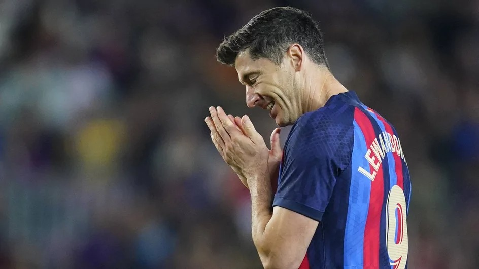 Robert Lewandowski desea el regreso de Lionel Messi al Barcelona
