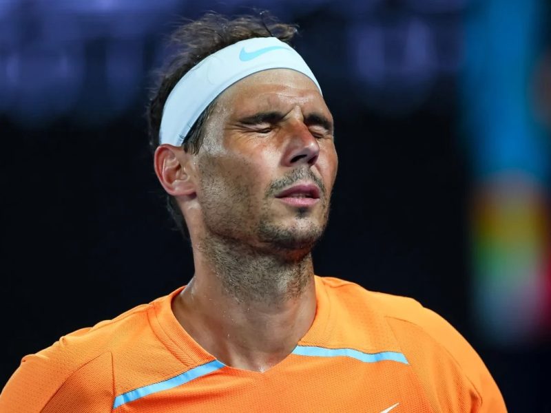 Rafael Nadal se baja de un nuevo torneo por su lesión en el psoas.