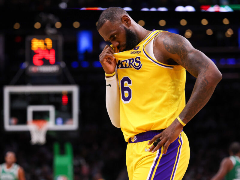 LeBron James no pudo evitar la caída de los Lakers en las finales de conferencia Oeste.