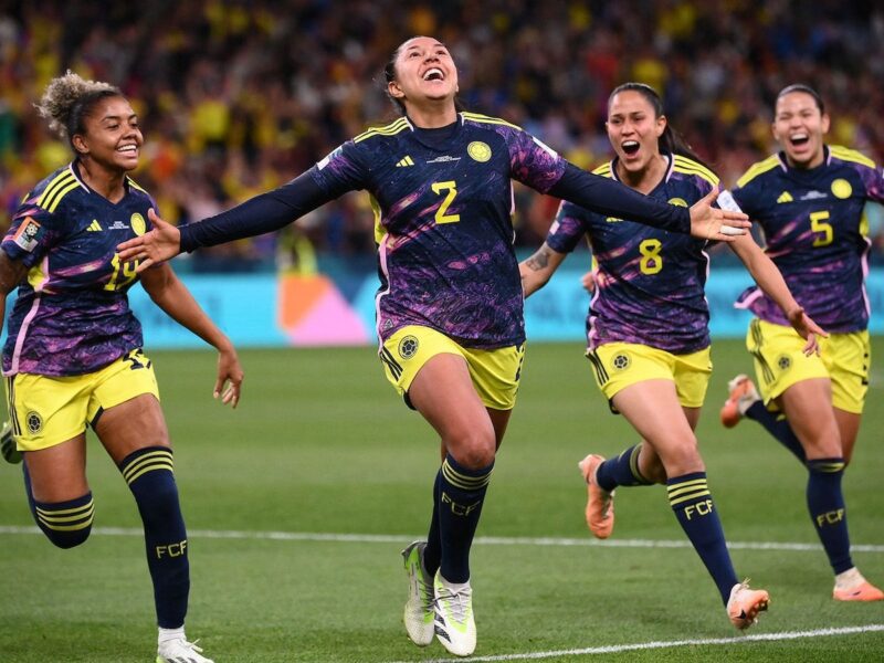 Colombia femenino ya está cuartos de final del Mundial.