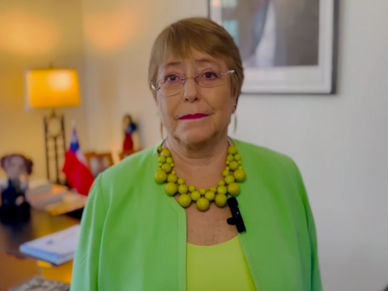 Michelle Bachelet por plebiscito