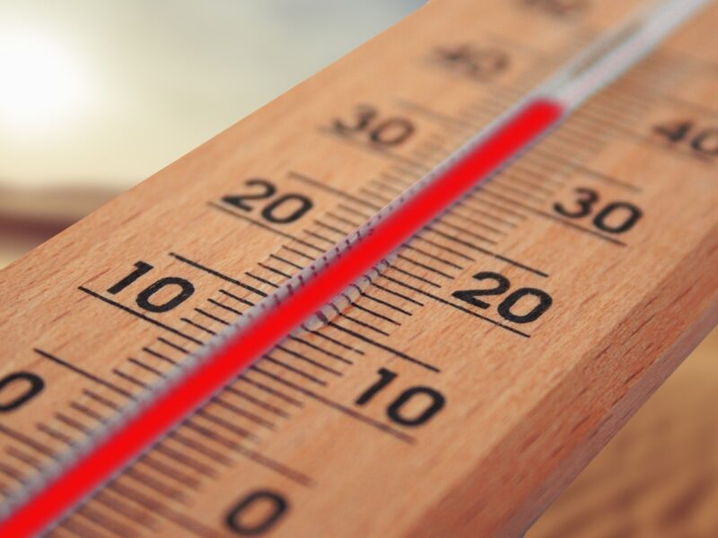Los termómetros podrían llegar hasta los 37° este verano / Referencial