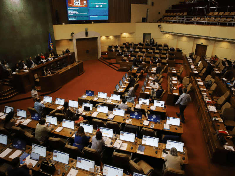Cámara aprueba reforma para extender por hasta 30 días los estados de excepción