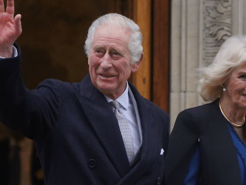 Carlos III asistirá a la misa del domingo en Windsor, donde no estarán los príncipes de Gales