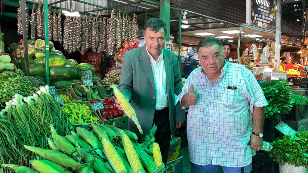 Ministro de Agricultura, Esteban Valenzuela en La Vega