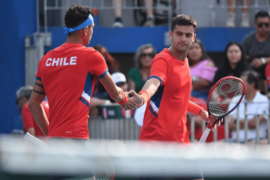 Chile cae en el dobles ante Perú en Copa Davis.
