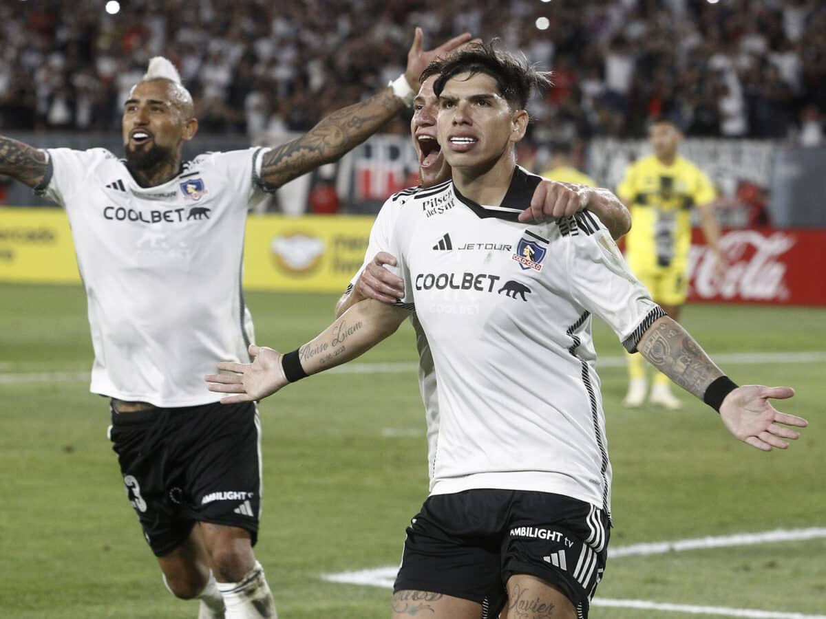 Duro sorteo de grupos para los cuatro equipos chilenos en la Copa Libertadores