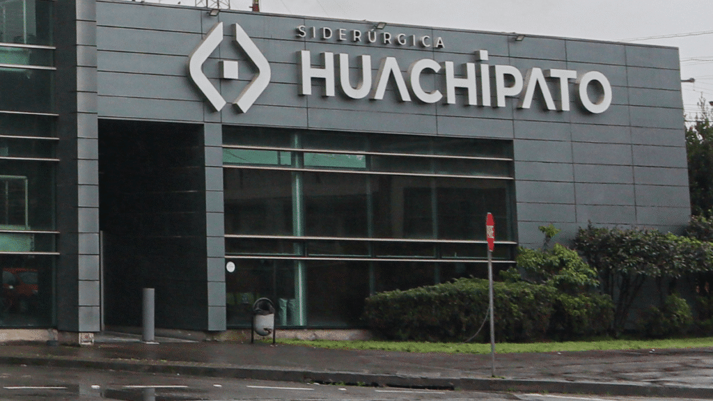 "Si cae Huachipato, que es una industria estratégica, puede caer cualquier otra industria nacional", dijo Henry Campos, edil de Talcahuano.