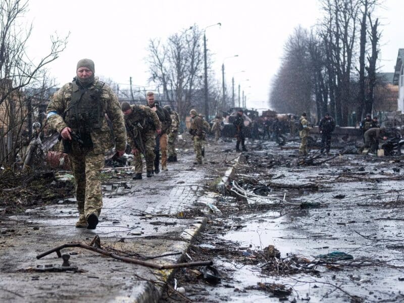 Ucrania: Al menos dos civiles muertos tras un bombardeo ruso en la región de Donetsk