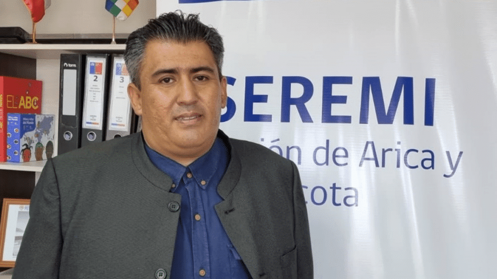 Minsal solicitó la renuncia del seremi de Salud de Arica-Parinacota, Leonardo Valenzuela.