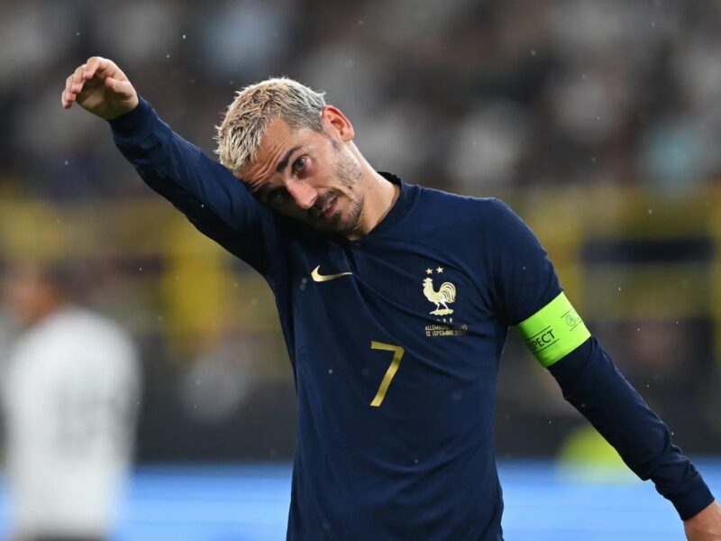 Antoine Griezmann podría perderse los amistosos de Francia por lesión.
