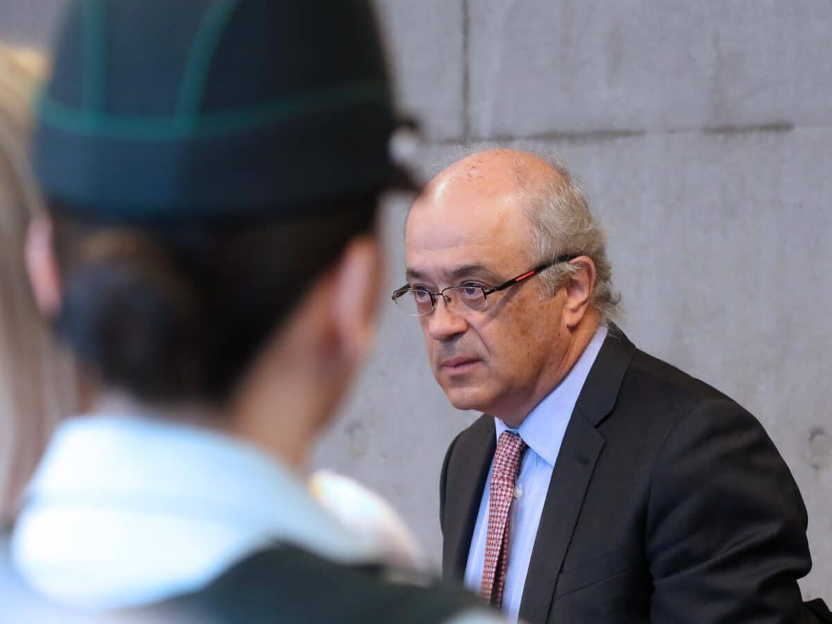 Oncólogo Manuel Álvarez es declarado culpable por dos casos de abuso sexual reiterado