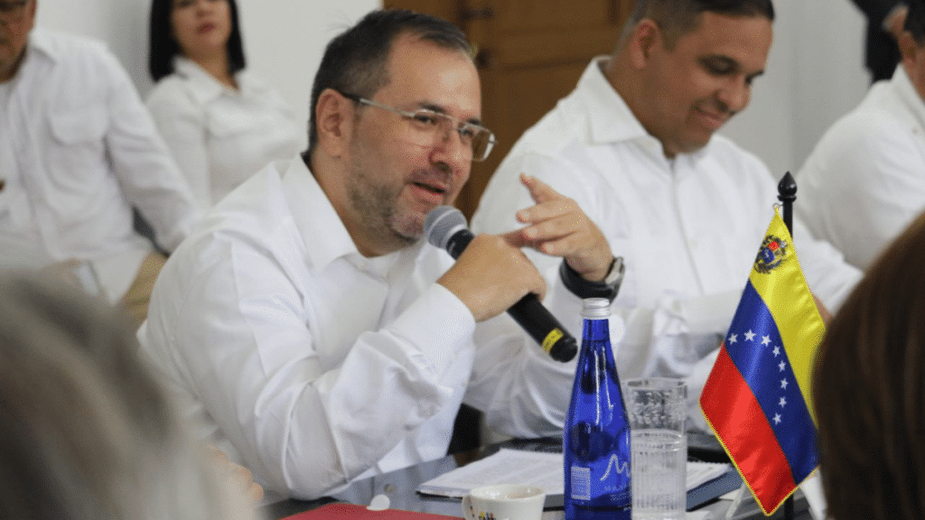 Canciller de Venezuela, Yvan Gil, aseguró que el Tren de Aragua "no existe".