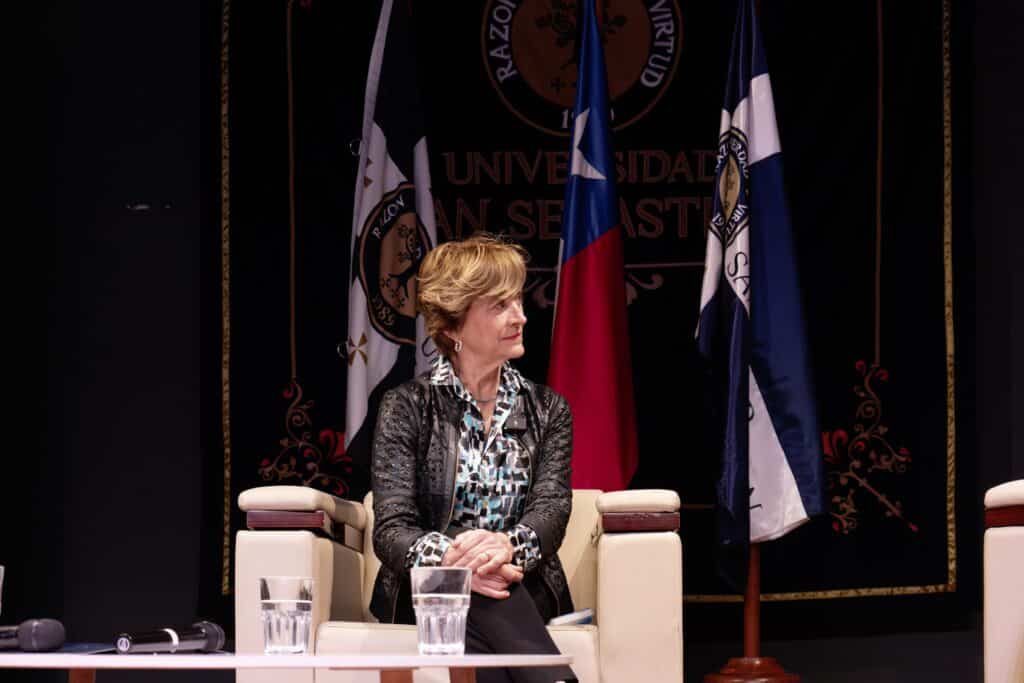 Alcaldesa Evelyn Matthei - Universidad San Sebastián