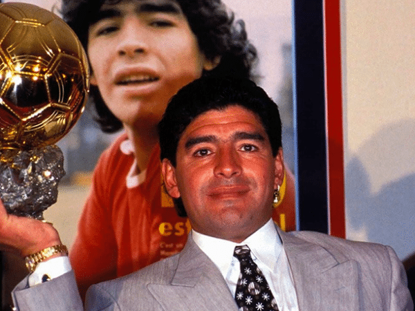 Será subastado: reaparece el Balón de Oro de Diego Maradona luego de 35 años perdido