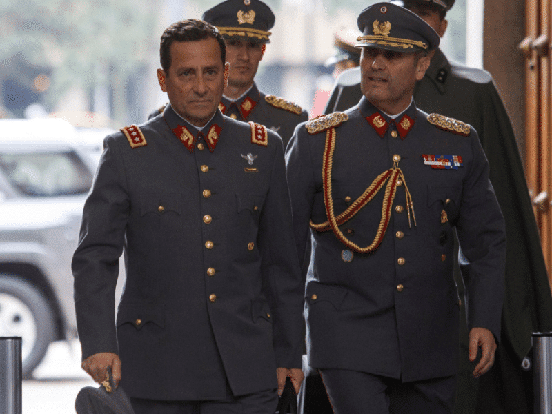 Comandante en jefe del Ejército, general Javier Iturriaga.