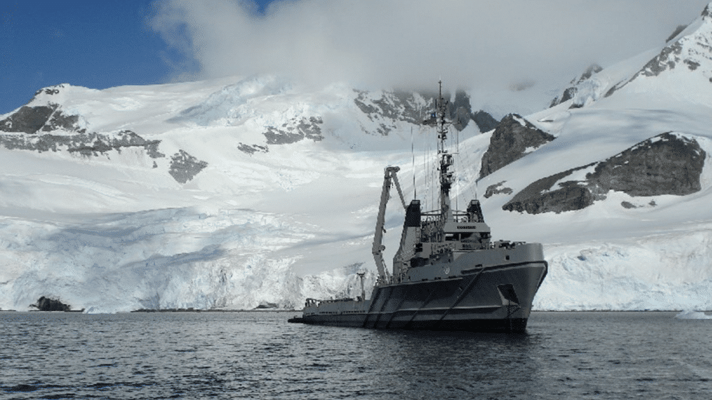 Van Klaveren y eventual hallazgo de petróleo en la Antártica.